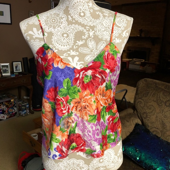 Victoria’s Secret Gold Label Floral Cami Top Adjustable Spaghetti Straps Size M - Picture 2 of 12